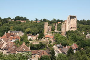 Hérisson Allier Rubrique Voyage autour de la résidence Héraclide de Commentry les trésors du Bourbonnais Le Mag' Différence Séniors Héraclide